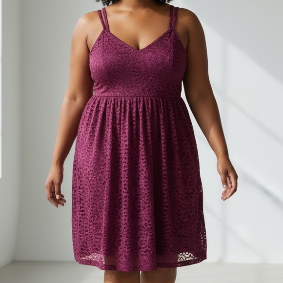 torrid Dresses & Skirts - Torrid sleeveless Lace midi crochet Dress sweetheart wine size 2